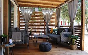 Two Sisters Mobile Home